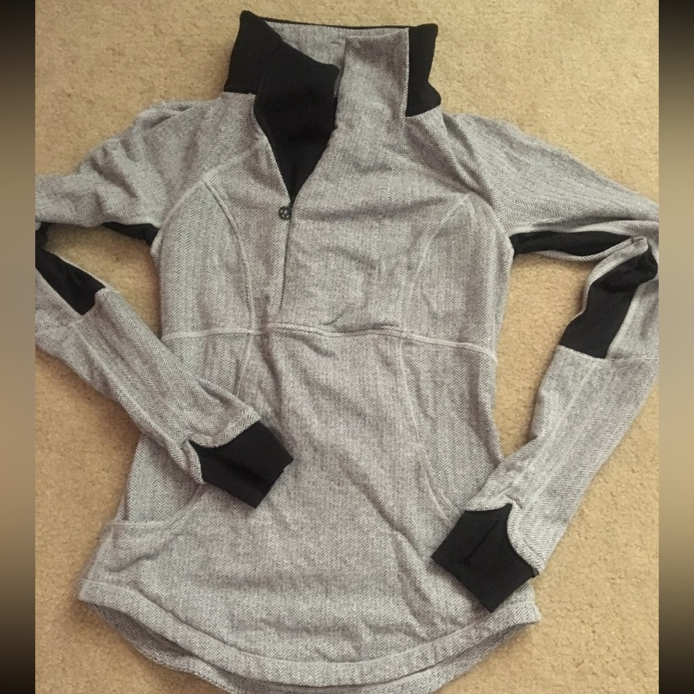 Lululemon base runner pullover - Picture 4 of 8